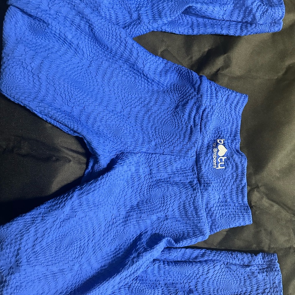 Blue Booty by Brabants Mermaid Pattern Leggings: One Size Fits Most Sizing